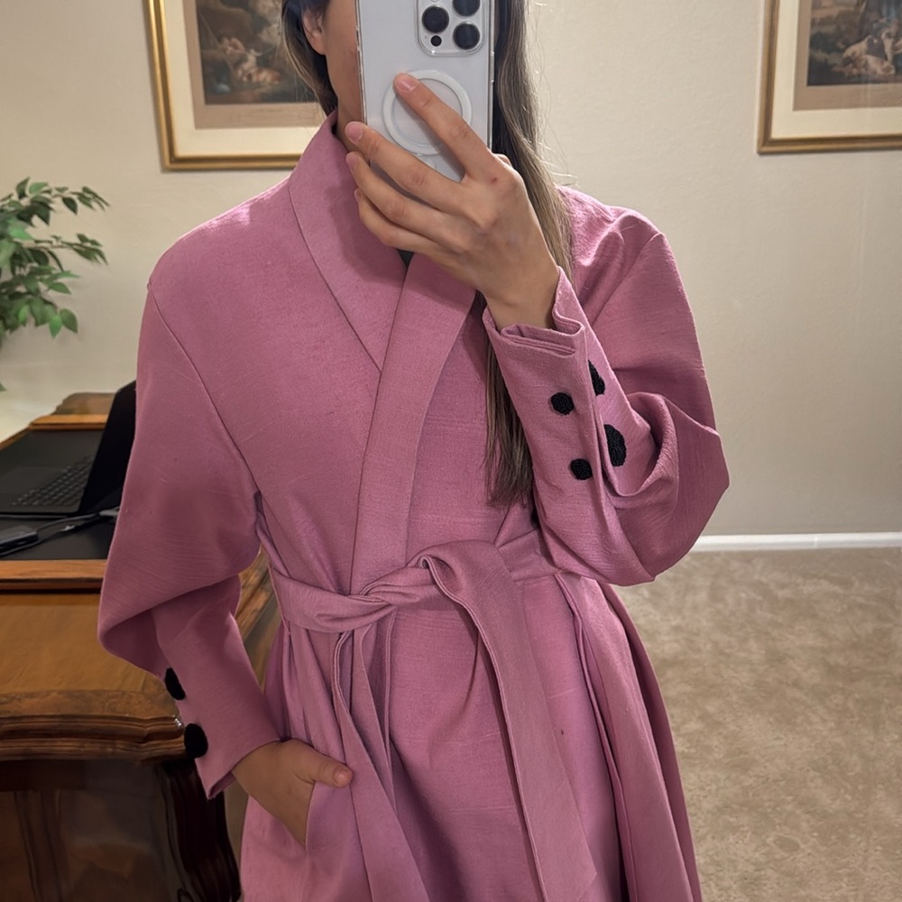 THE ROW
Gina Silk Coat - Picture 10 of 12